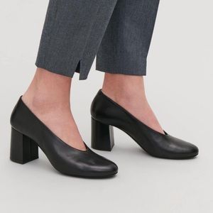 COS Women's Black Leather Heels With Curved Vamp Size 39 Portugal